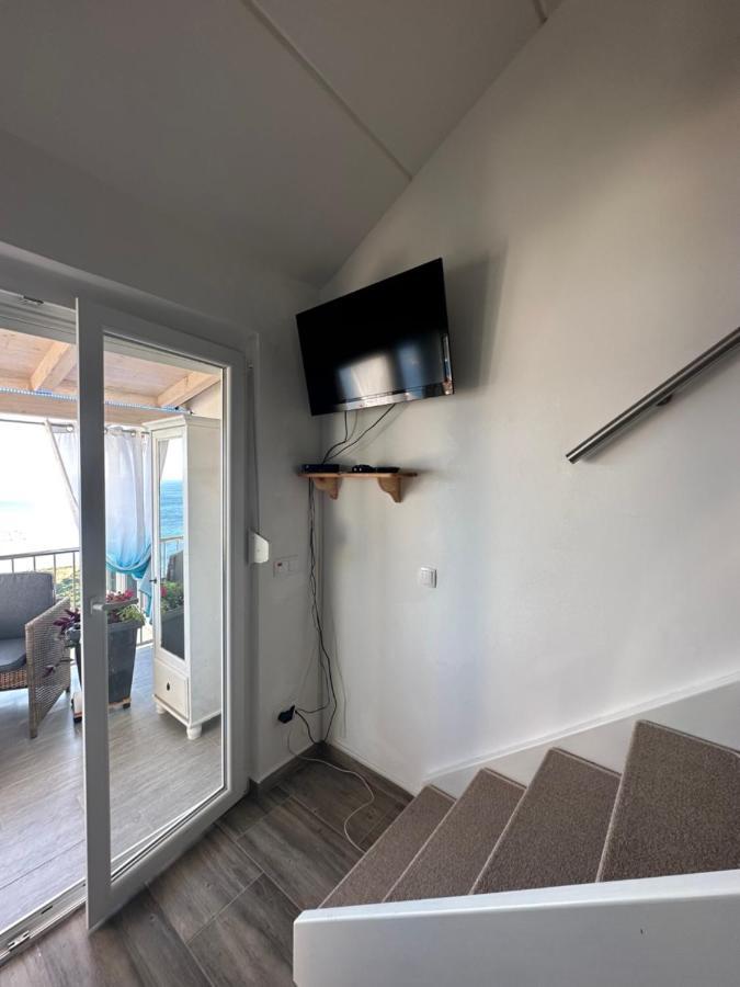 Tanis Ocean Loft Appartement Martinšćica Buitenkant foto
